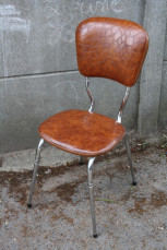 chaises skaï et chrome, 1960