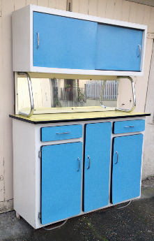 Buffet haut formica bicolor, années 60
