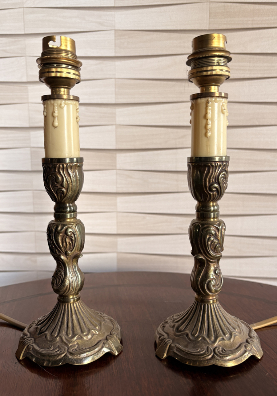 Armoire lingère années 50, étagères, miroir central