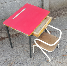 Bureau formica années 50, chaise Jacques Hitier vintage