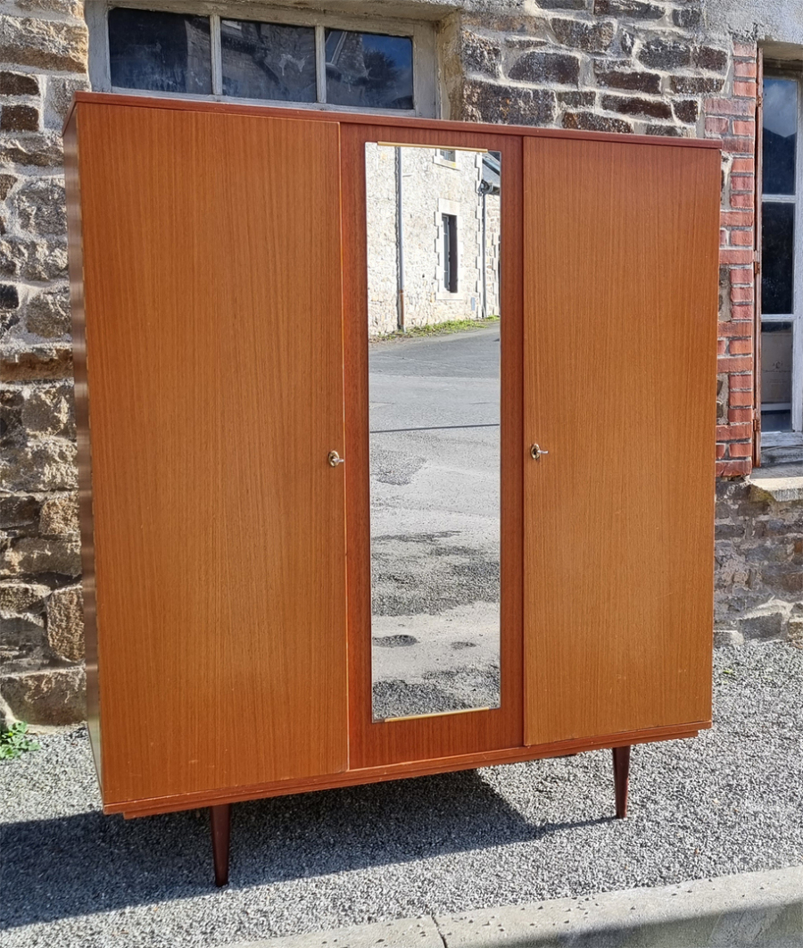 BROC & Co armoire, penderie, buffet, vintage des années 1950, 1960 et