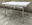 Table formica blanche, ses 4 chaises et ses deux tabourets, vintage années 70.