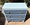 Commode relookée Farrow & Ball, l'élégance British en bleu profond et bleu glacier 