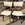 Paire de chaises vintage à dossier et assise garnis, style années 1950